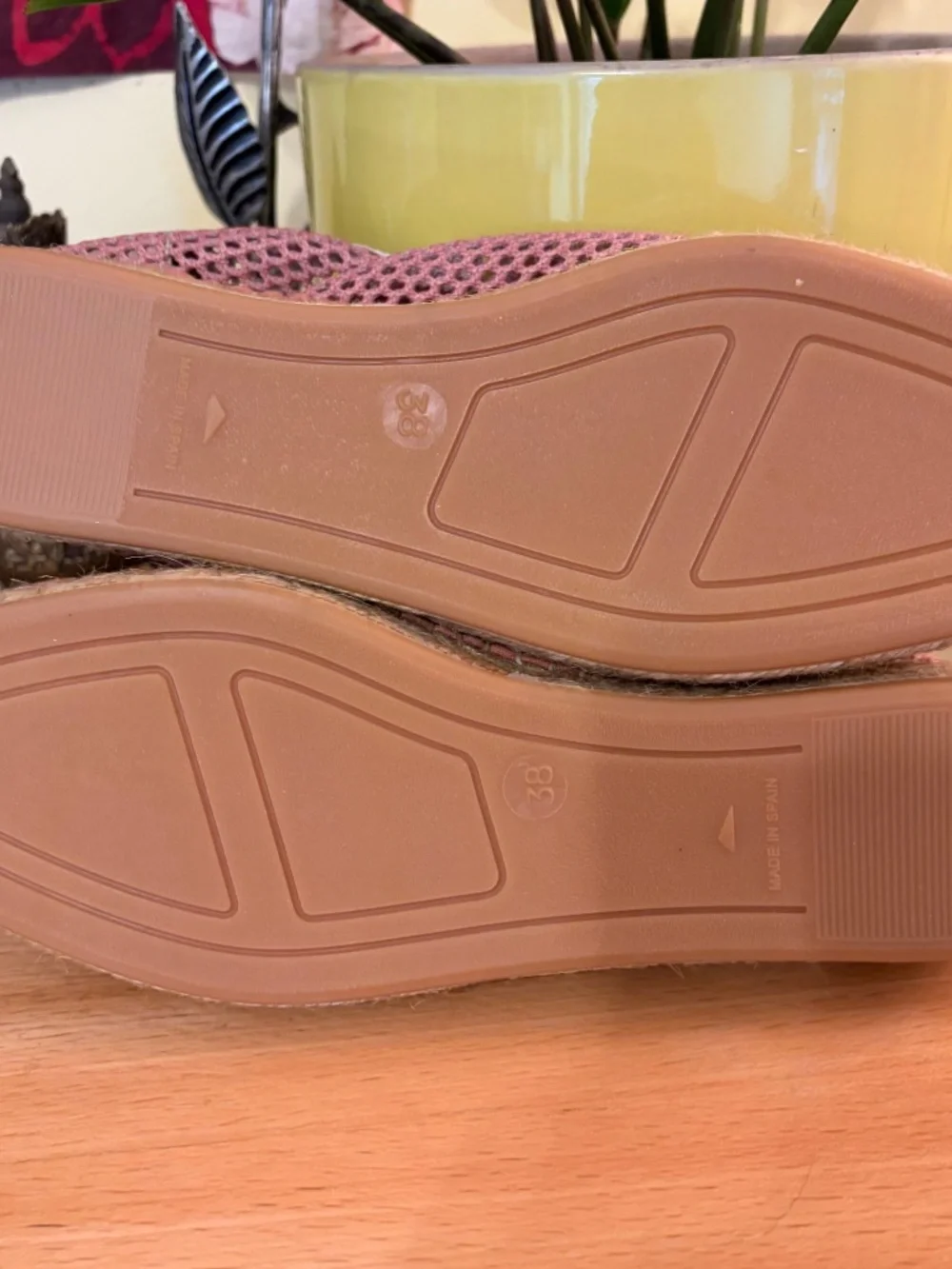 NWOT Naguisa Women 38 US 8 Mesh Espadrille Flat Free People Dusty Rose Cottage